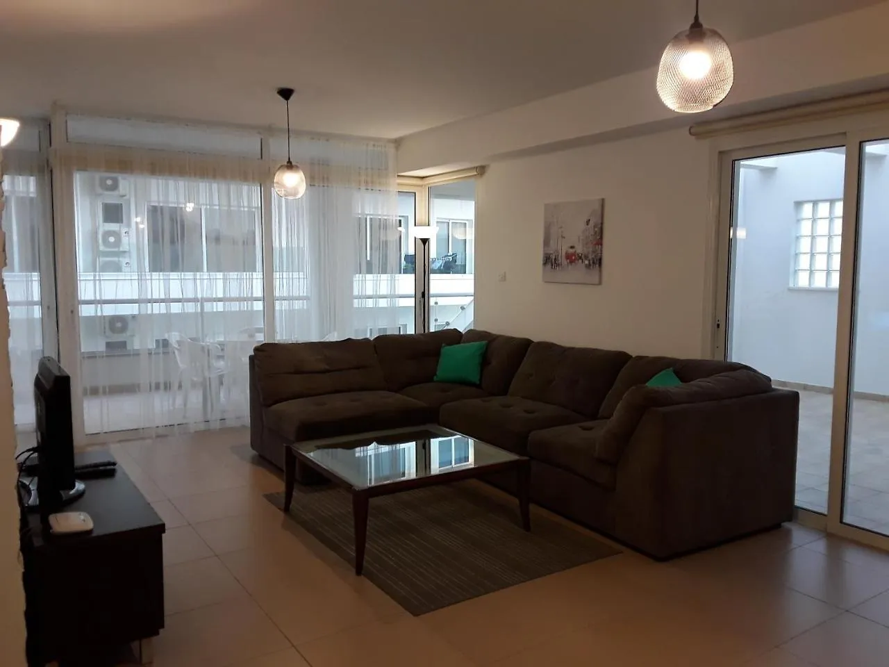 לרנקה Aetius Apartments קפריסין